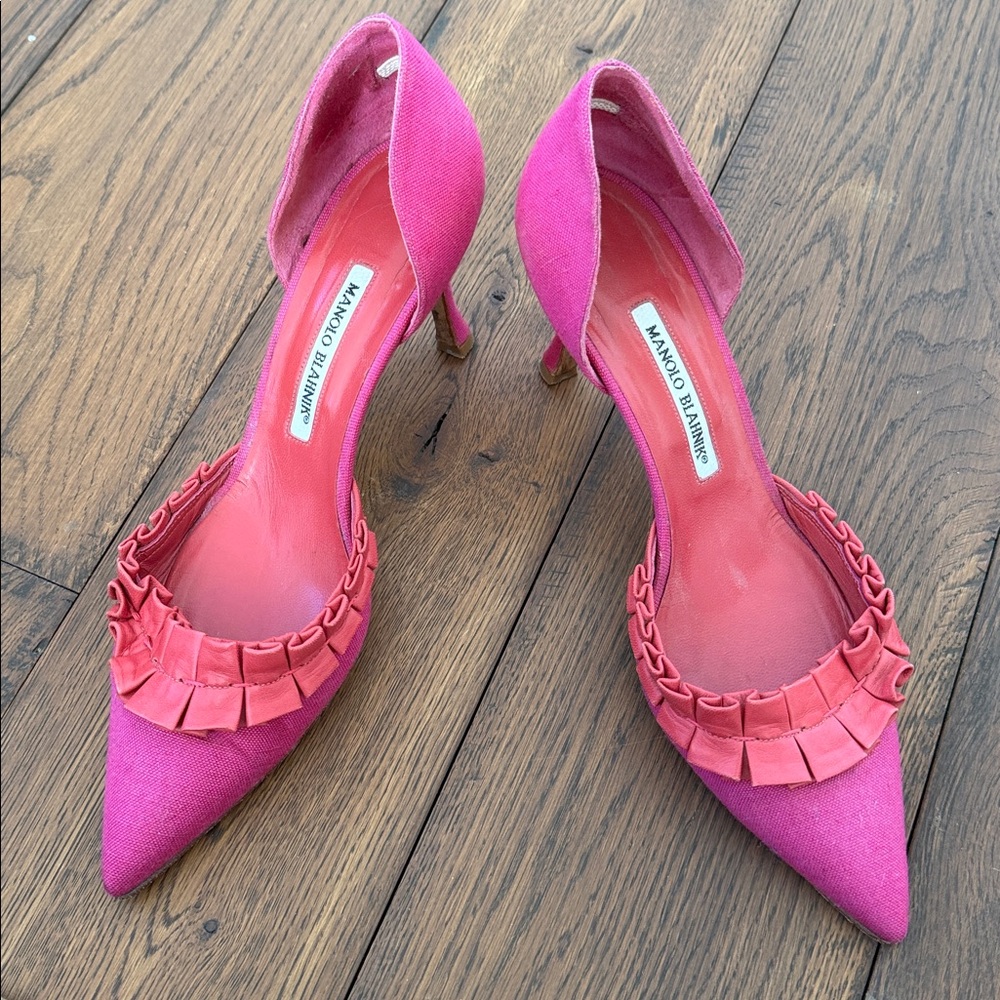 Manolo Blahnik Fuchsia Ruffle Heels
